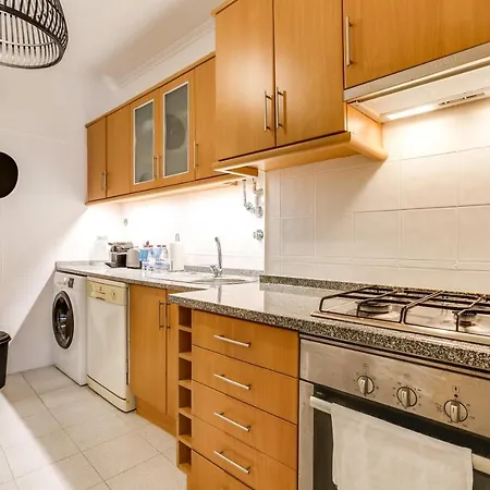 Apartment Santa Marta Typical Ii Lissabon
